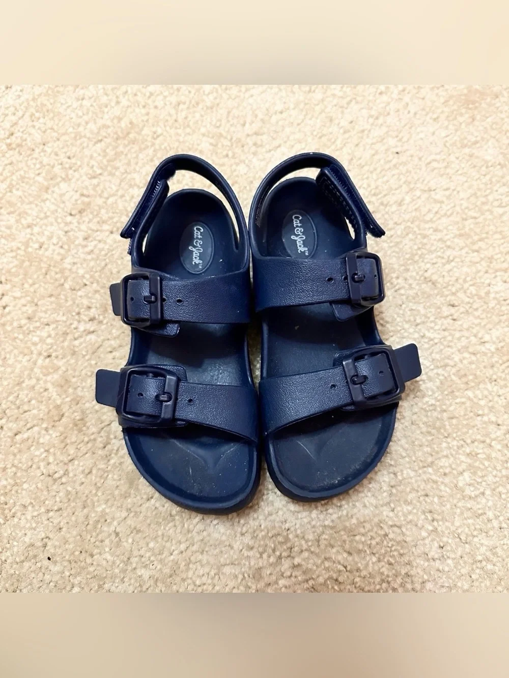 5/$25 Cat & Jack Navy Ade Sandals
